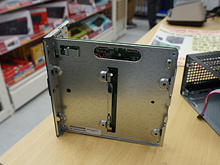 小型マザーの新規格「Mini-STX」対応の自作キット「DeskMini 110」が
