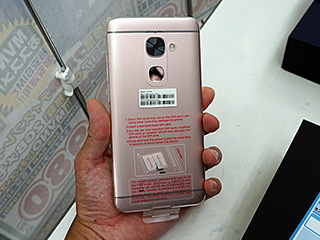 安くて高性能 8コアcpu メモリ3gb搭載の中華スマホが34 800円で登場 Akiba Pc Hotline