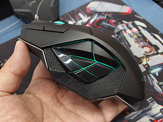 実売2万円越えの高級ゲーミングマウス「ROG Spatha」が先行発売