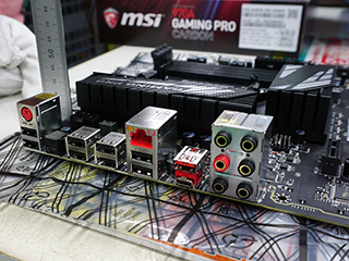 【期間限定】MSI 970 GAMING マザーボード Amazon | MSI 970 GAMING AMD 970チップセット搭載ATX