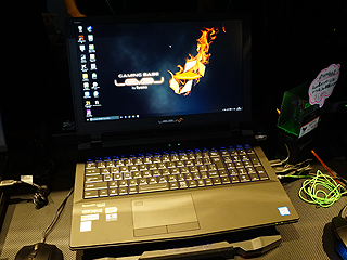 ノートPCでGeForce GTX 1080のSLIを実現！超弩級ゲーミングPCがデモ中