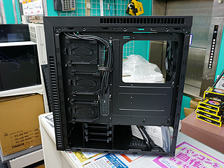 ストレージサーバーに最適なタワー型PCケース「CS380」が発売