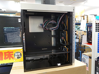 Abee製ATX　アルミPCケース Abee smart SME-EZ400-S アビー、水冷対応のアルミ製PCケース「smart EZ400/EM40