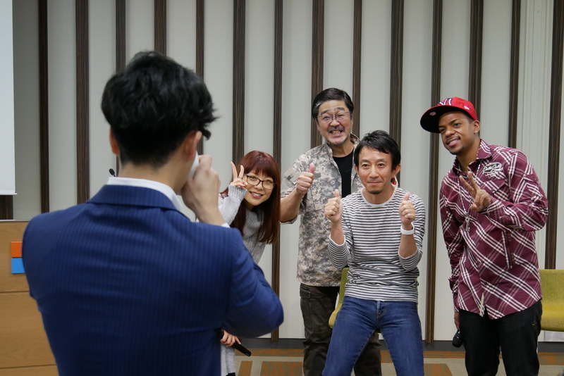 ジェロさんの大ファンだという春日井氏の強い要望で、ジェロさんと小川さんと一緒に記念撮影