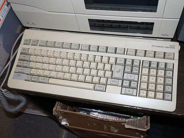 NECの工業用PC「FC-9821Xa」の外装クリーニング済みモデルが税込11万円