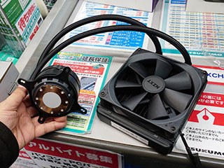 幻想的なイルミネーション機能を備えた簡易水冷クーラー「Kraken