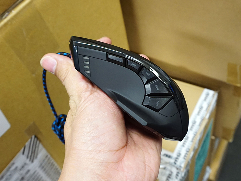 RGBイルミネーション対応のゲーミングマウス「SKILLER SGM1（SHA-SGM1）」