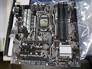 ASUSのKaby Lake-S対応マザーは一挙14製品、ゲーミングから高耐久まで