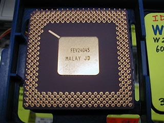 Intel以外の選択肢、AMDやCyrixが活躍した1999年のCPU事情 （取材中に