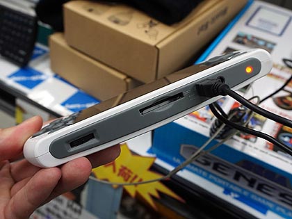 セガのレトロゲームが80本収録！ソニックも入ってるポータブルゲーム機