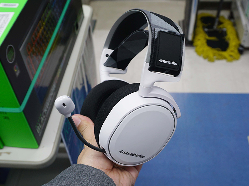 Arctis 7ホワイト