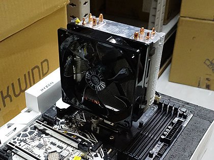 Ryzenに対応、新型ソケット「Socket AM4」採用マザーが各社から登場