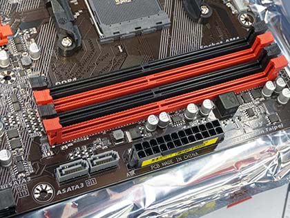 品薄のRyzenマザーに新モデル、GIGABYTEの「GA-AB350M-GAMING 3」が