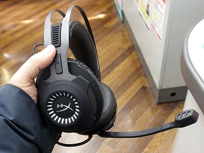 PS4にも対応したバーチャル7.1chヘッドセット「HyperX Cloud Revolver