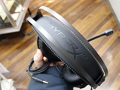 PS4にも対応したバーチャル7.1chヘッドセット「HyperX Cloud Revolver