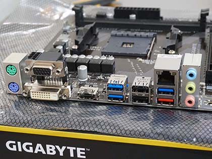 エントリー向けの「A320」を搭載したRyzenマザーが初登場、実売1