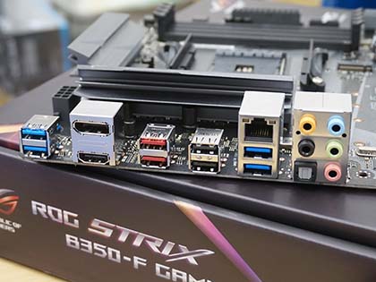 Intel製Gigabit LAN搭載のRyzenマザー「ROG STRIX B350-F GAMING」が