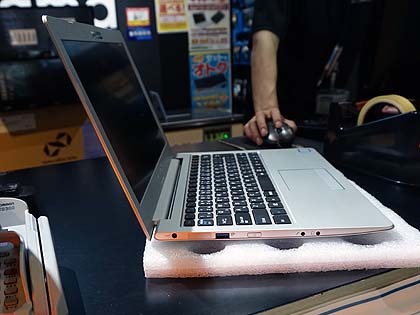 アルミボディ採用の13.3型ノートPCがiiyamaから登場、Core i5やフルHD
