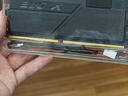 各社マザーの発光機能に対応したDDR4メモリ「EVO X」が発売、GeIL製