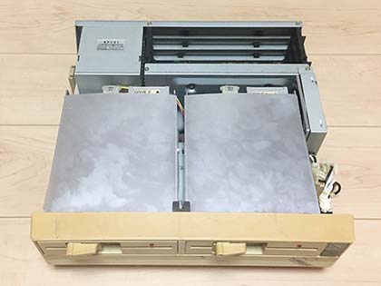 ディスクドライブが普及する過渡期に登場した「NEC PC-8801mkII