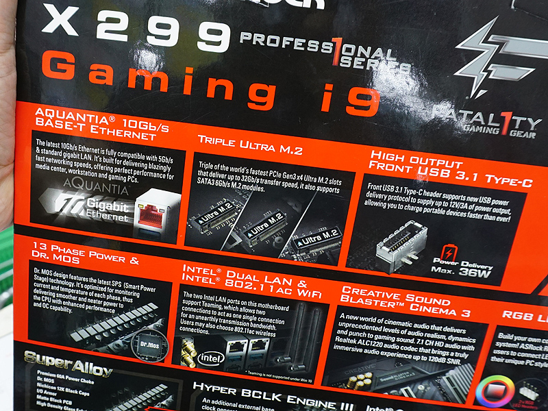 10GbE LANを搭載