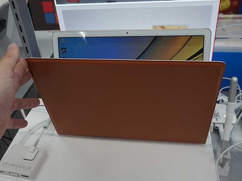 キーボードの裏面