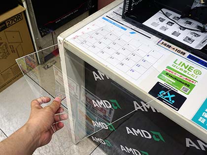 実売3,480円の格安PCケース「舞黒透」が発売、側面は透明パネル