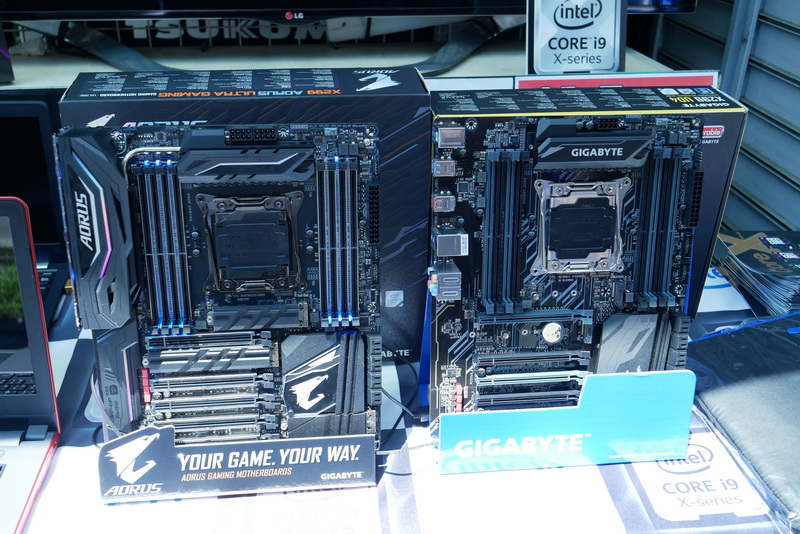 X299搭載マザーボードとして、「GA-X299－Gaming 9」と「X299 UD4」を展示