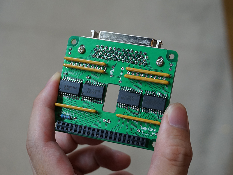 変換基板の裏面