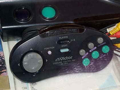 メガドライブ+メガCDの「ワンダーメガM2」が税込6.5万円 （取材中に