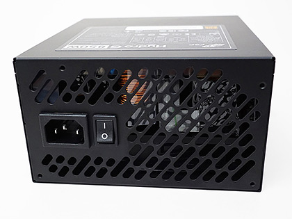 静音仕様で高効率なFSP製電源「HG850」をテスト、ロゴの色が変えられる