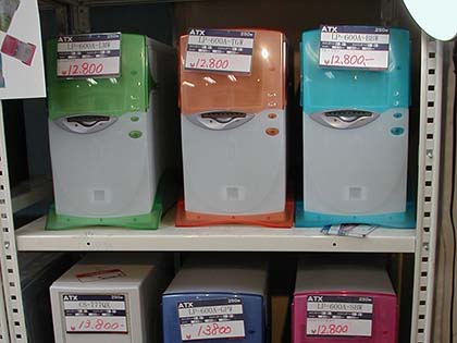 Imac登場がpcパーツ市場に大きな影響を与えた1999年の夏 店頭は なんでもスケルトン 取材中に見つけた なもの Akiba Pc Hotline Imac登場がpcパーツ市場に大きな影響を与えた1999年の夏 店頭は なんでもスケルトン 取材中に見つけた なもの Akiba Pc Hotline