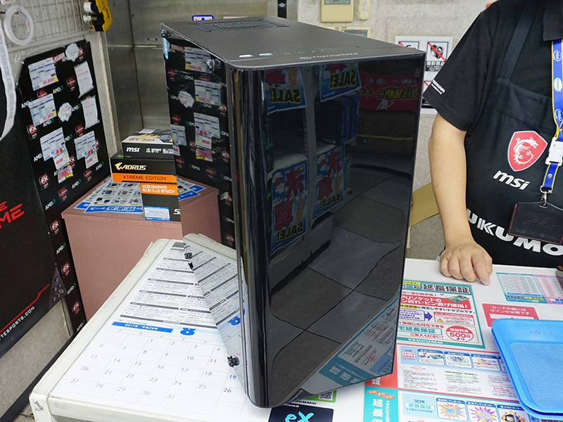 フラットなフロント