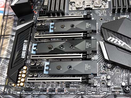 MSI X399 GAMING PRO CARBON ファン メモリー MSI X399 GAMING PRO CARBON ファン メモリー
