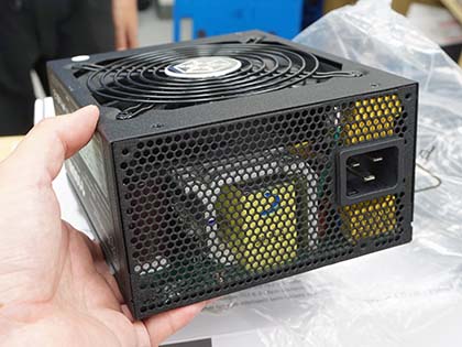 大容量1,500Wの80PLUS Titanium電源がSilverStoneから登場、実売6万円