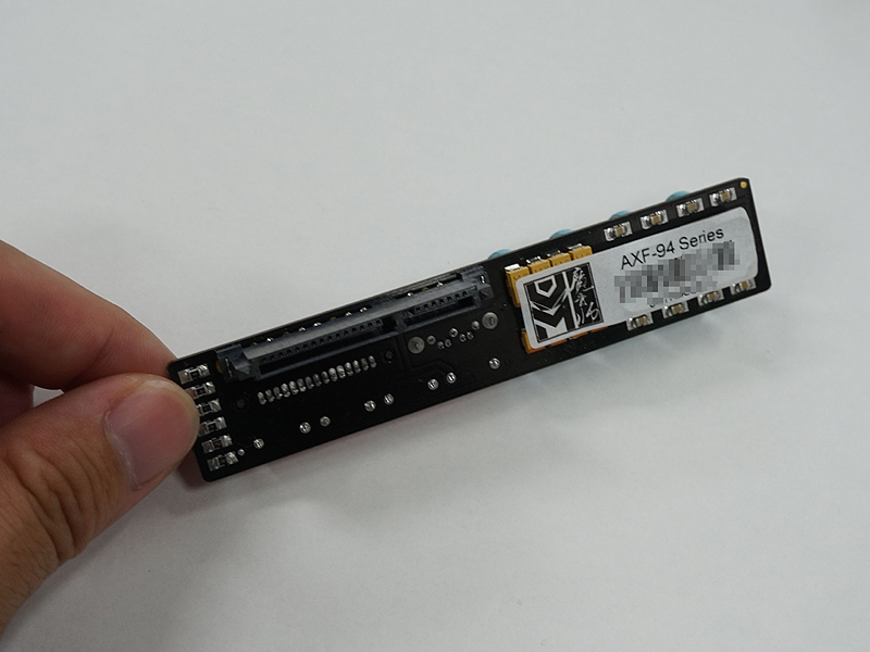 SATA電源タイプの「AXF-94ULTRA」