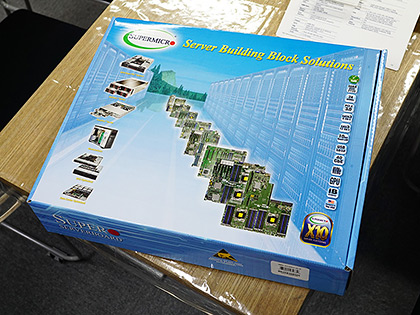 最大56コア/112スレッド環境が構築できるデュアルXeonマザーが