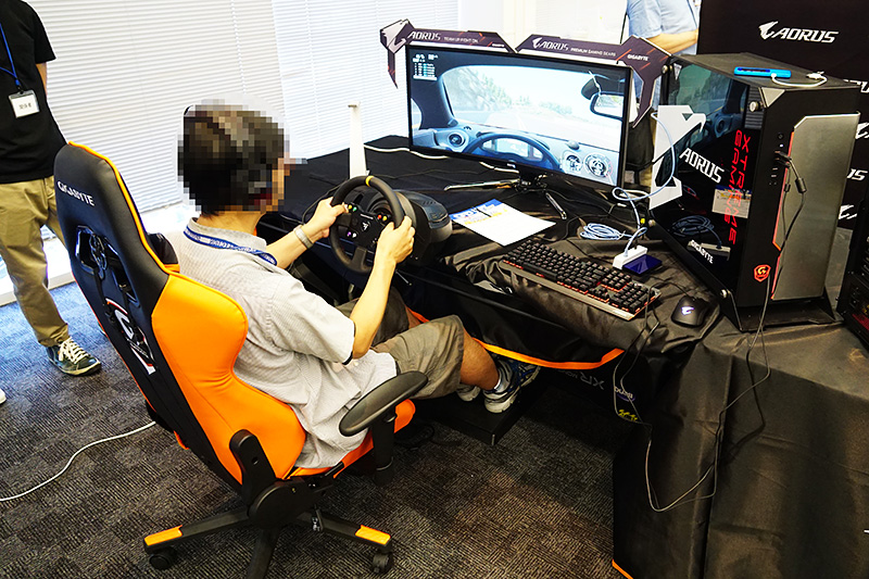 レースゲームが体験できるハイエンドゲーミングPC
