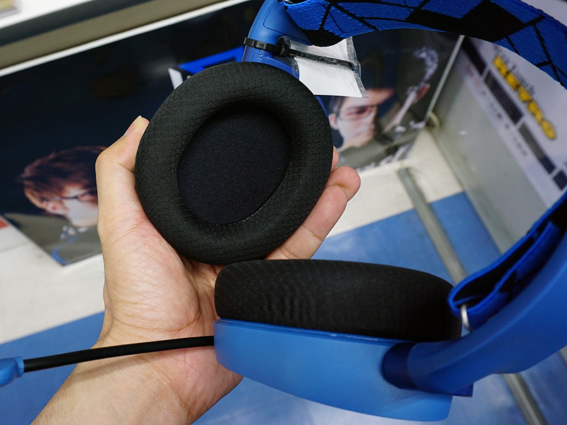 イヤーカップ部分