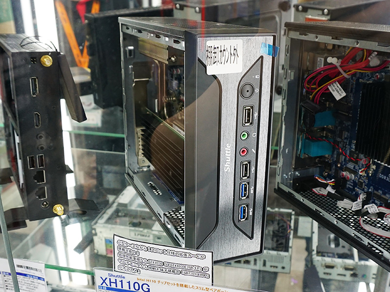 XH110G、残念ながらデモ機には違うカードが搭載された状態で展示