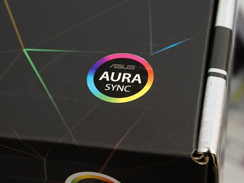 ASUS AURA SYNC対応