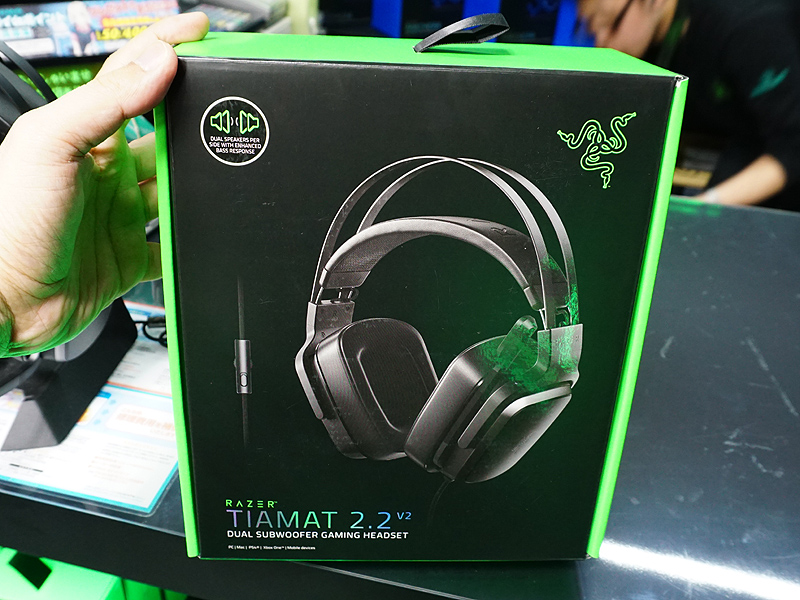 製品パッケージ