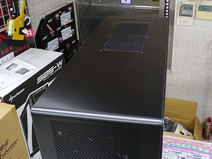 13台も3.5インチHDDが搭載できるフルタワー「PC-V760」が発売