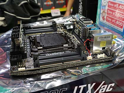 立体レイアウトの“変態”Mini-ITXマザー「X299E-ITX/ac」が発売、ASRock
