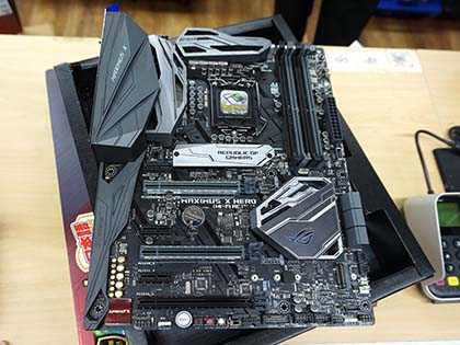 OC特化のASUS製Z370マザー「ROG MAXIMUS X APEX」など3モデル発売