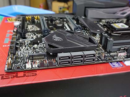 OC特化のASUS製Z370マザー「ROG MAXIMUS X APEX」など3モデル発売