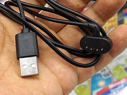 通話もできる安価なスマートウォッチに新モデル Android 5 1を搭載 Akiba Pc Hotline