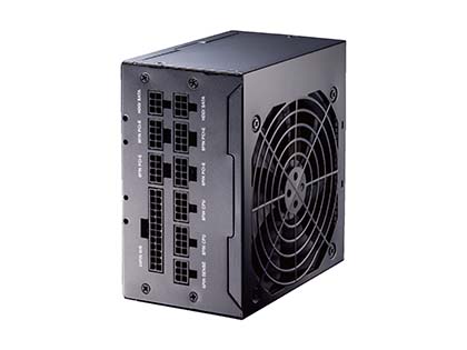 ケーブルがすべて外れるフルモジュラー式の80PLUS GOLD電源が登場