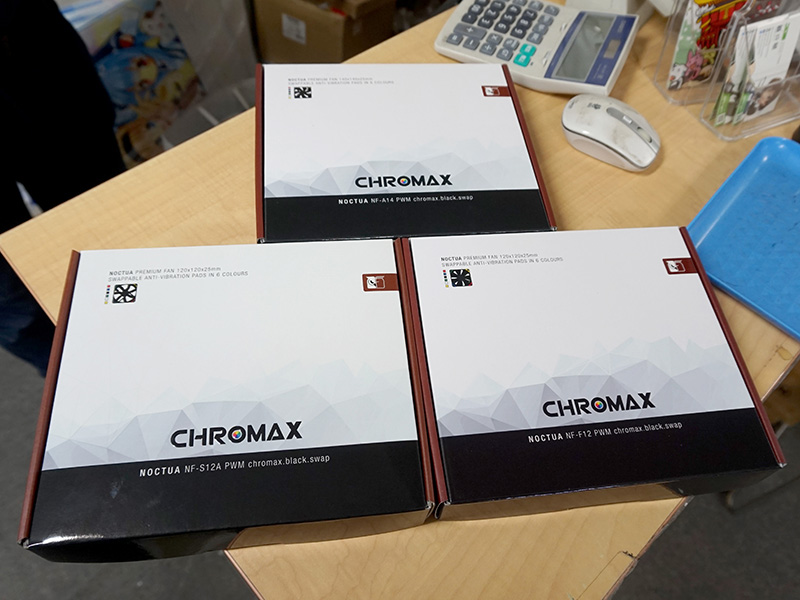 製品パッケージ