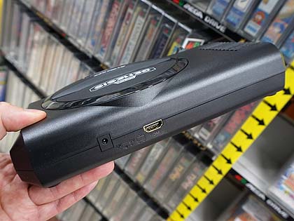 セガの海外版ゲームが85本も収録、メガドライブ風のゲーム機「Sega